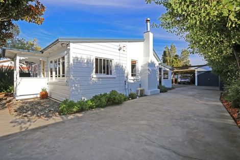 Photo of property in 2/707 Queen Street East, Parkvale, Hastings, 4122