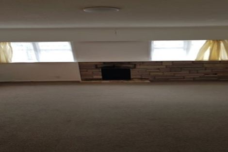 Photo of property in 5b Nile Road, Kelston, Auckland, 0602