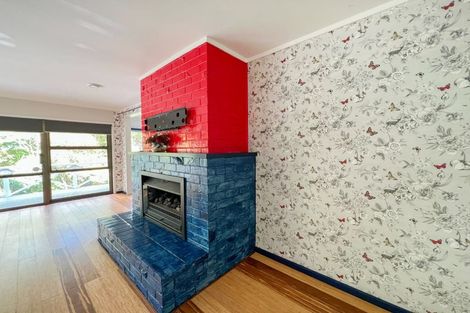 Photo of property in 22 Blundell Place, Chatswood, Auckland, 0626