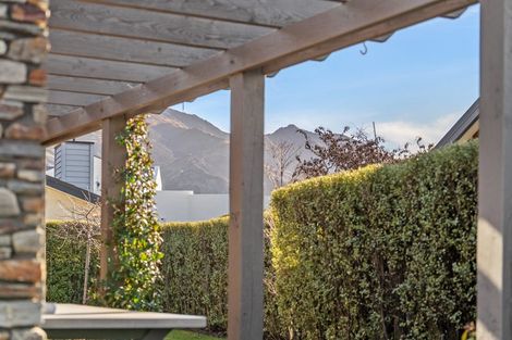 Photo of property in 11b Little Oak Common, Wanaka, 9305