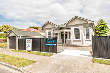 Photo of property in 2 Alma Road, Gonville, Whanganui, 4501