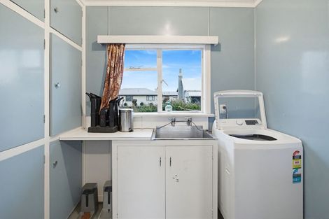 Photo of property in 37 York Road, Riversdale, 9776