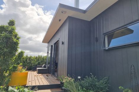 Photo of property in 28 Tuscan Lane, Martinborough, 5711