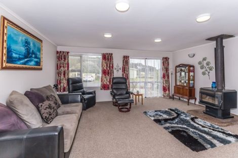 Photo of property in 622 Waitarere Beach Road, Waitarere Beach, Levin, 5510