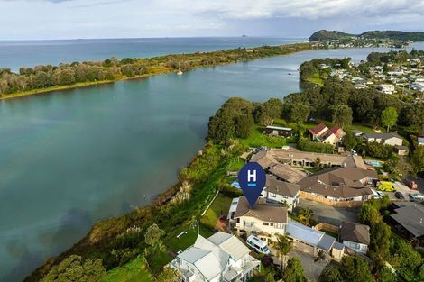 Photo of property in 16 Pohutukawa Drive, Athenree, Katikati, 3177