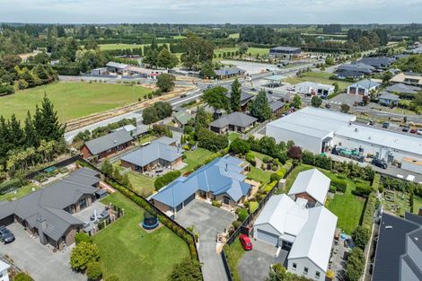 Photo of property in 72 Rotherham Drive, West Melton, 7618