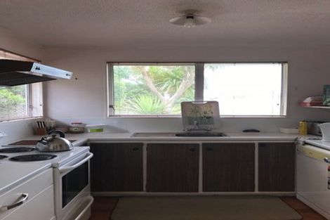 Photo of property in 14 Frobisher Street, Island Bay, Wellington, 6023