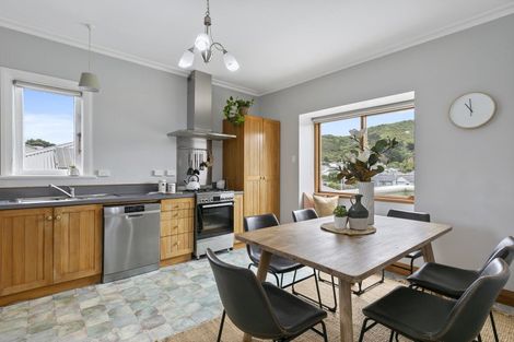 Photo of property in 4 Don Street, Island Bay, Wellington, 6023