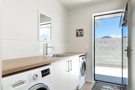 Photo of property in 22 Rose Manor Drive, Springlands, Blenheim, 7201