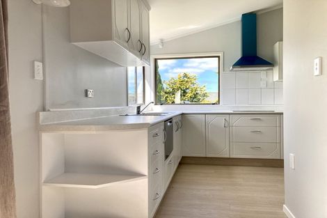 Photo of property in 69 Sunny Crescent, Huapai, Kumeu, 0810