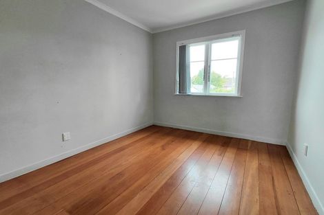 Photo of property in 383 West Coast Road, Glen Eden, Auckland, 0602