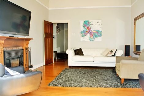 Photo of property in 35 Roberton Road, Avondale, Auckland, 1026