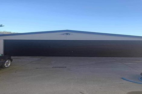 Photo of property in 10 Inca Place, Redwood, Christchurch, 8051