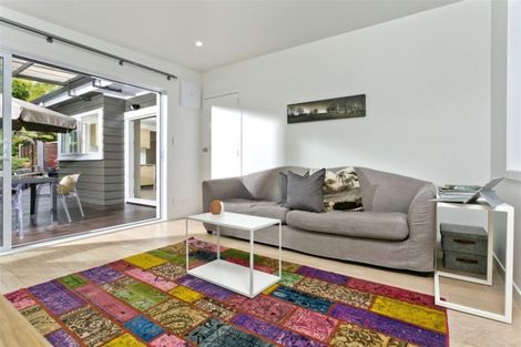 Photo of property in 102 Beach Road, Castor Bay, Auckland, 0620