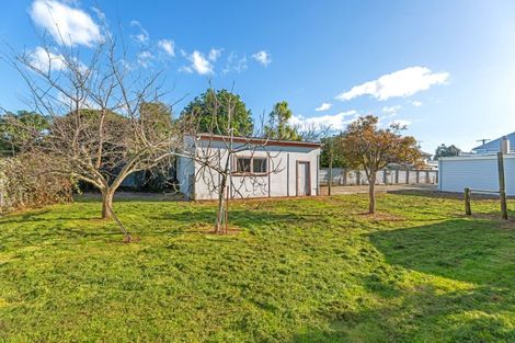 Photo of property in 8 Waverley Street, Elgin, Gisborne, 4010
