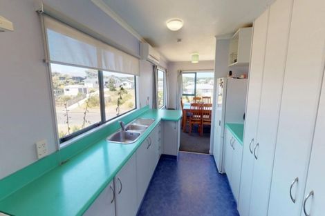 Photo of property in 13 Aranui Avenue, Waitarere Beach, Levin, 5510