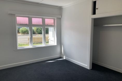Photo of property in 98 Wood Street, Takaro, Palmerston North, 4410