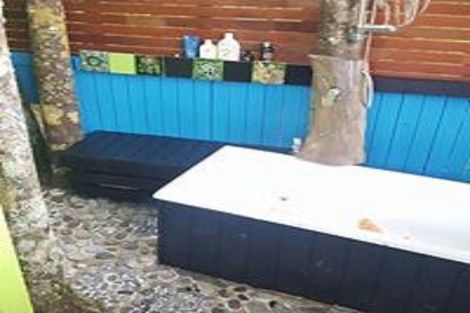 Photo of property in 1665 Matapouri Road, Matapouri, Whangarei, 0173