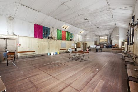 Photo of property in 44 Kilbirnie Crescent, Kilbirnie, Wellington, 6022