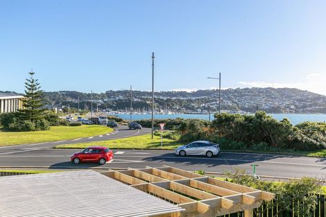 Photo of property in 1/163 Rongotai Road, Rongotai, Wellington, 6022