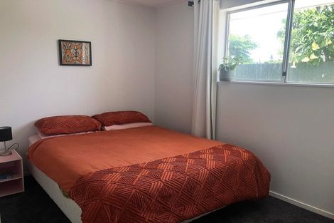 Photo of property in 64 Te Rauparaha Street, Otaki, 5512