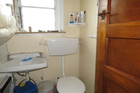 Photo of property in 37 Rintoul Street, Westport, 7825