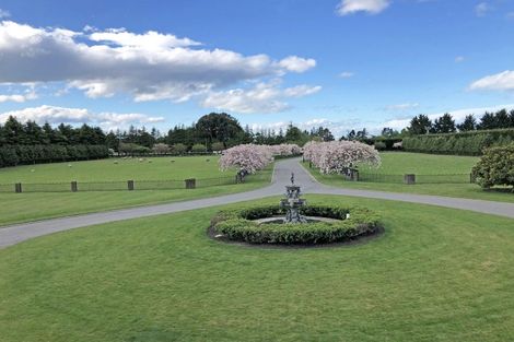 Photo of property in 635 Yaldhurst Road, Yaldhurst, Christchurch, 7676