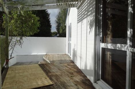 Photo of property in 2/30 Wairakei Road, Strowan, Christchurch, 8052