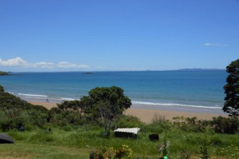 Photo of property in 59 State Highway 10, Coopers Beach, 0420