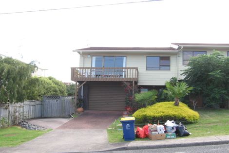Photo of property in 1/36 Seaview Road, Castor Bay, Auckland, 0620
