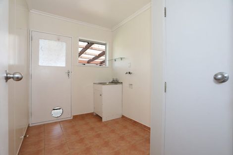 Photo of property in 3 Edward Street, Bulls, 4818