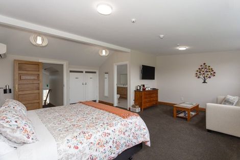 Photo of property in 33 Wellington Street, Enfield, Oamaru, 9491