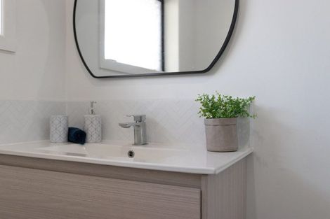 Photo of property in 6 Bowen Place, St Andrews, Hamilton, 3200