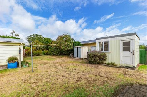 Photo of property in 55 Koputara Road, Himatangi Beach, Foxton, 4891
