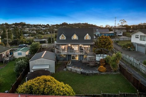 Photo of property in 70 Brightside Road, Stanmore Bay, Whangaparaoa, 0932