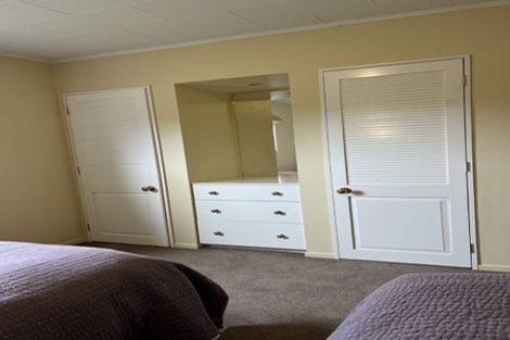 Photo of property in 261 Beacon Point Road, Wanaka, 9305