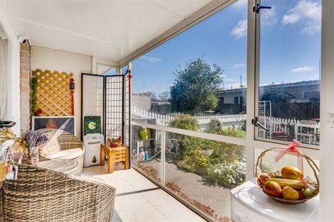 Photo of property in 3/9a Curletts Road, Sockburn, Christchurch, 8042