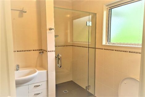 Photo of property in 60 Sidwell Road, Wainui, 0932