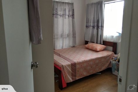 Photo of property in 19 Janome Place, Bucklands Beach, Auckland, 2014