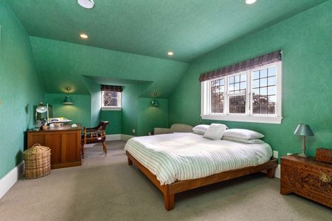 Photo of property in 186 Fendalton Road, Fendalton, Christchurch, 8052