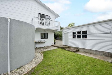 Photo of property in 103 Brian Crescent, Stanmore Bay, Whangaparaoa, 0932