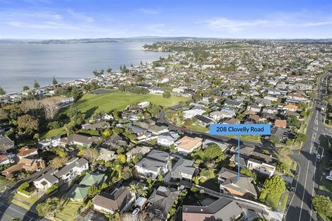 Photo of property in 208 Clovelly Road, Bucklands Beach, Auckland, 2012