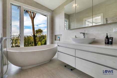 Photo of property in 63 Ngataringa Road, Devonport, Auckland, 0624