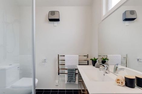 Photo of property in 11 Meredith Street, Addington, Christchurch, 8024