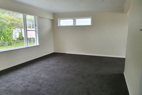 Photo of property in 2/47 Frankmoore Avenue, Johnsonville, Wellington, 6037