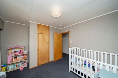 Photo of property in 25 Hunter Street, Hawera, 4610