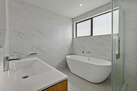 Photo of property in 4 Kea Road, Silverdale, 0932