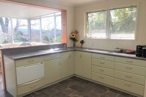 Photo of property in 4 Handley Place, Onerahi, Whangarei, 0110
