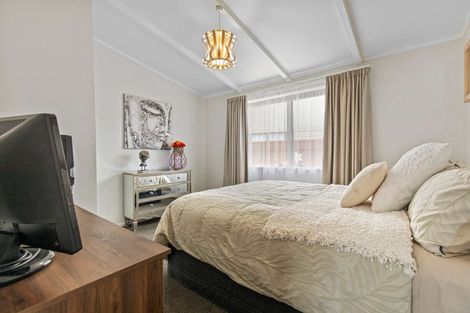 Photo of property in 24 Tawhara Place, Edgecumbe, 3120