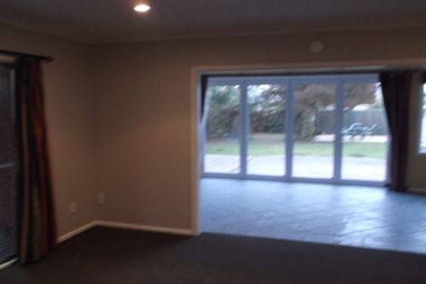 Photo of property in 910 Avonside Drive, Avondale, Christchurch, 8061